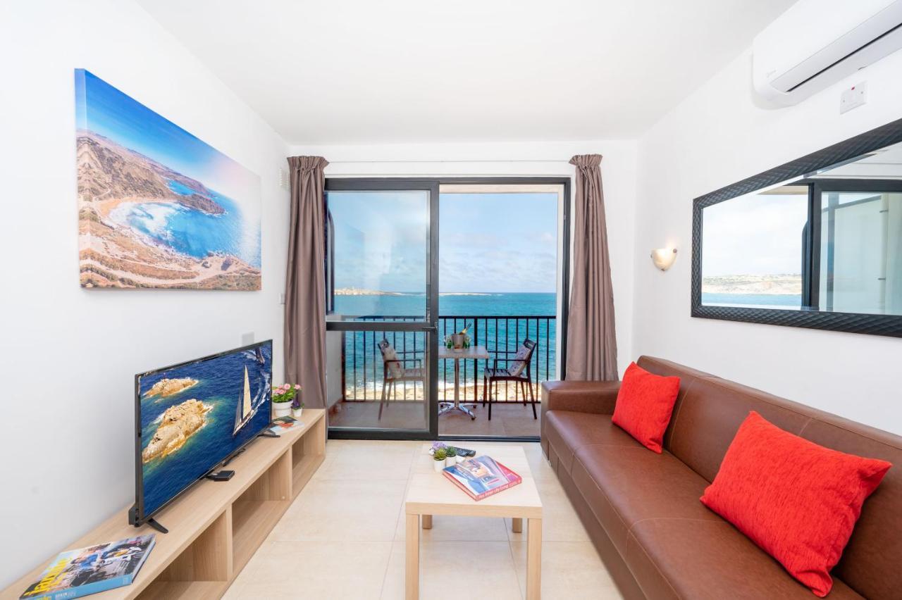 Islet Promenade Seafront 1 Bedroom Apartment With Sea View Balcony By Getawaysmalta Сейнт Полс Бей Екстериор снимка